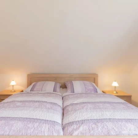 Am Walde 35177 * Hesel